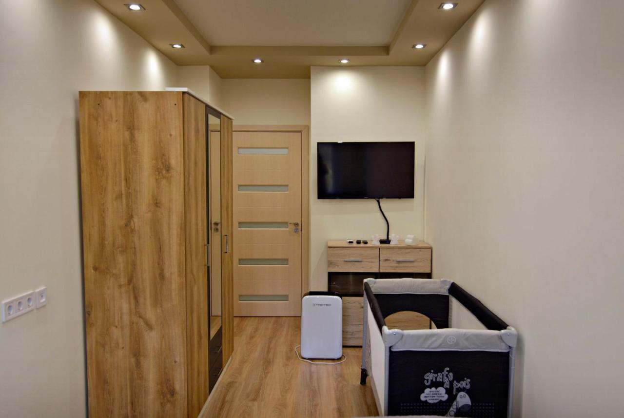 Kinder Apartman *