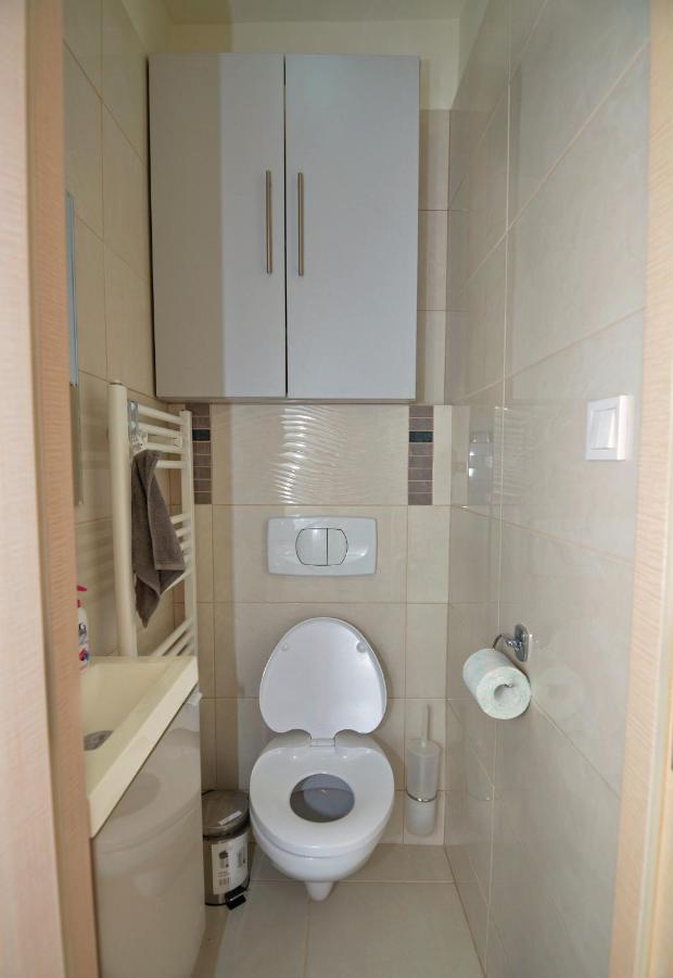 Kinder Apartman Apartment *