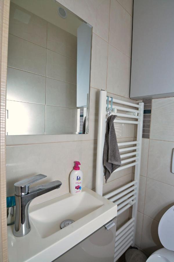 Kinder Apartman *
