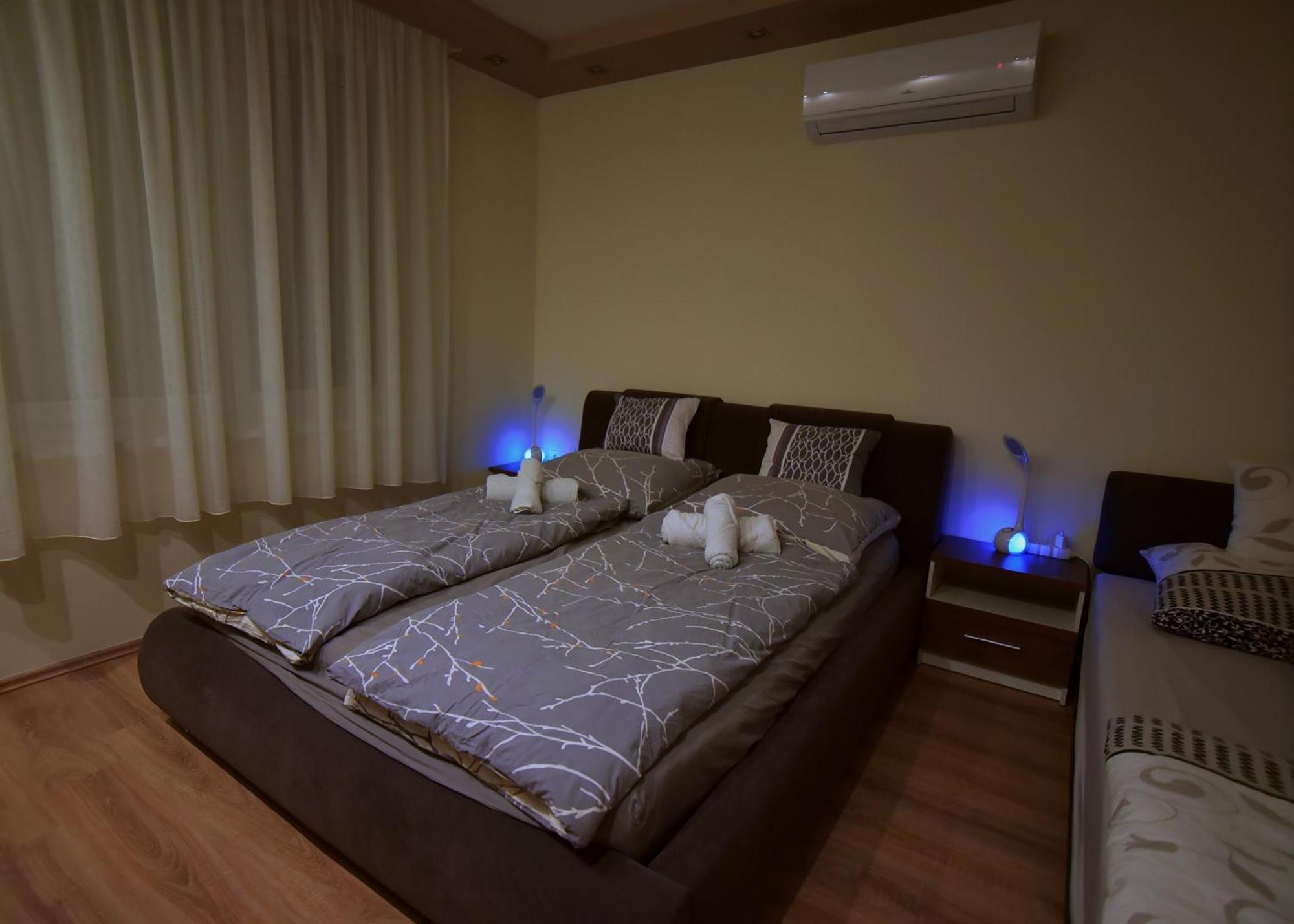 Kinder Apartman